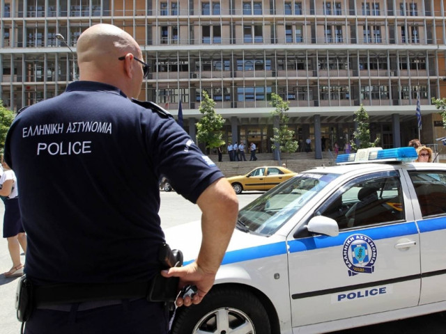 Επιχείρηση «σκούπα» σε Αθήνα και Έβρο