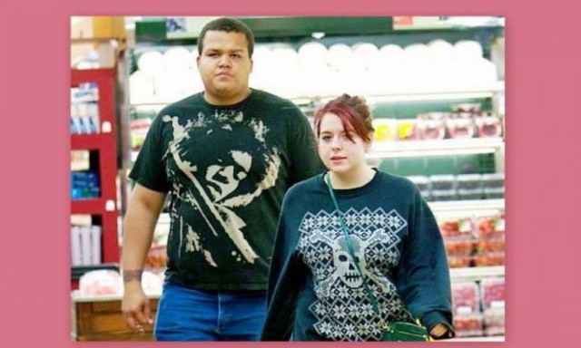 Ποιου διάσημου ζευγαριού κόρη είναι η κοπέλα της φωτογραφίας;