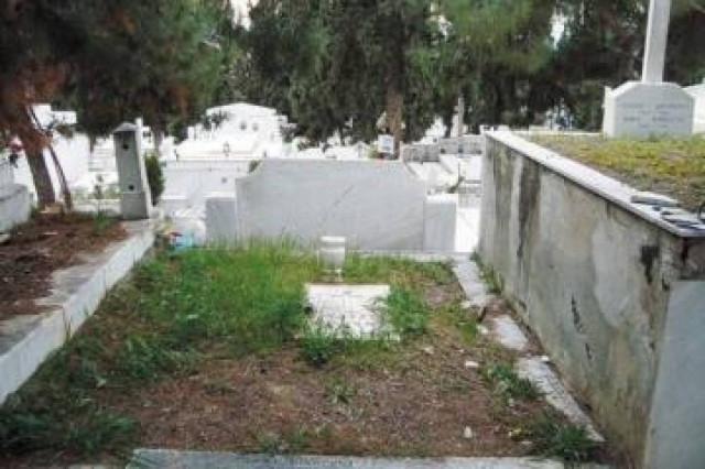Έθαψαν ξένη γυναίκα σε οικογενειακό τάφο!