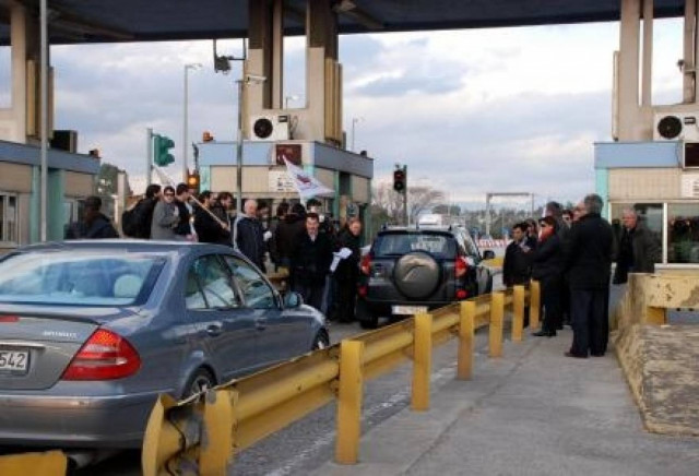 Αγανακτισμένοι κάτοικοι έκλεισαν τα διόδια του Ρίου!