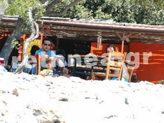 Ο Αλέξης Τσίπρας με μαγιό! (ΦΩΤΟ)