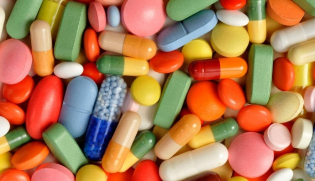 Σε πορεία επιβράδυνσης η ελληνική φαρμακοβιομηχανία