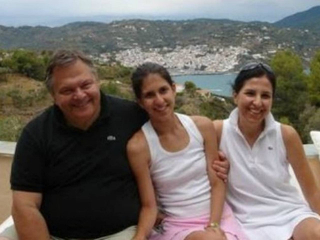 Οι διακοπές του Βενιζέλου στην Σκόπελο (pics)