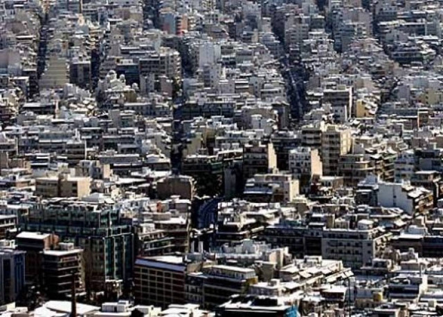 Η Τρόικα ετοιμάζεται να βγάλει στο σφυρί 100.000 ακίνητα!