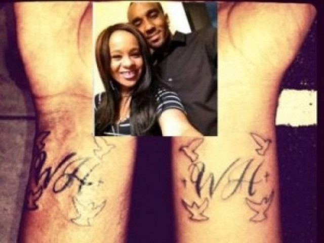 Η κόρη της Whitney Houston ερωτεύτηκε τον αδερφό της