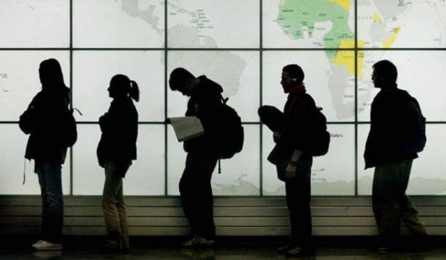 Welt: «Οι μετανάστες στην Ελλάδα είναι αιχμάλωτοι….»