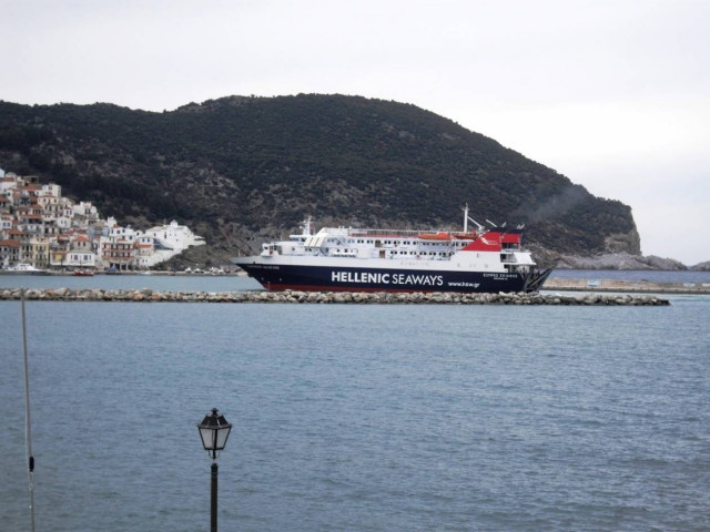 Νέα μηχανική βλάβη για το «Εξπρές Σκιάθος»