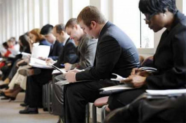 ΗΠΑ: Αυξήθηκαν οι αιτήσεις για επίδομα ανεργίας