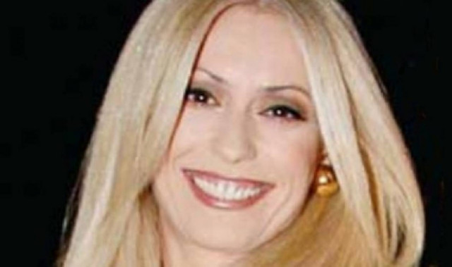 Η κορμάρα, Μαρία Μπακοδήμου, με μαγιό!!