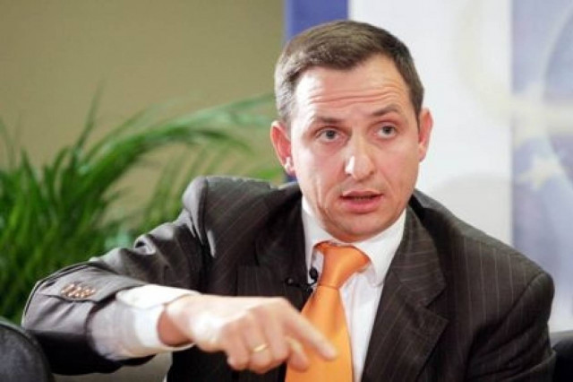 Χατζημαρκάκης:«Η Γερμανία γυρεύει  ένοχο, η Ελλάδα είναι το θύμα»