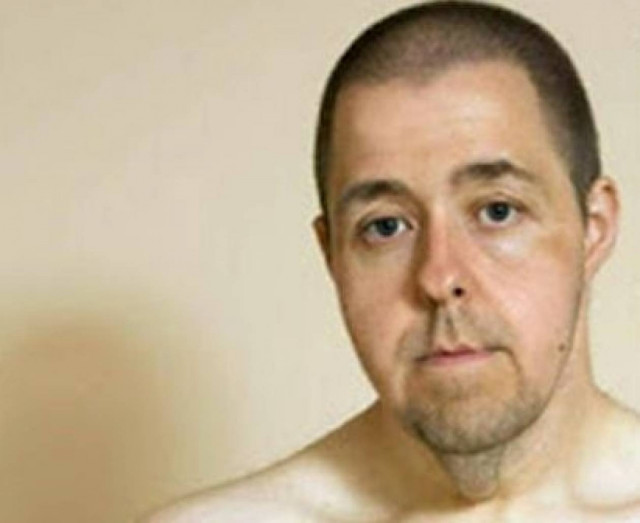 30χρονος παρθένος έχασε 100 κιλά για να βρει γυναίκα!