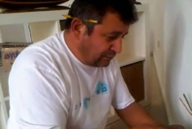 VIDEO: Φωνή...κλαρίνο από ηλεκτρολόγο