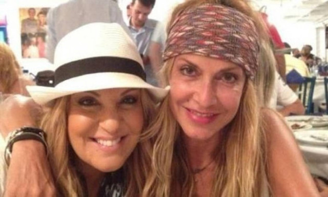 Βίσση-Γερμανού: Όταν δύο φίλες συναντήθηκαν στη Σαντορίνη!