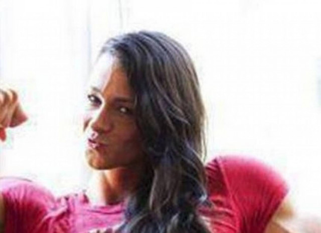 Αυτή η κοπέλα χρειάζεται αγόρι!