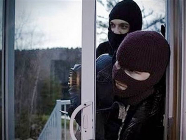 Σκιάθος: Τους λήστεψαν μέσα στο ξενοδοχείο