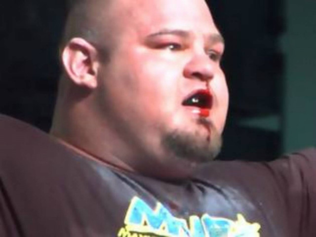 ΑΠΙΣΤΕΥΤΟ VIDEO: Δείτε τι σηκώνει και αιμορραγεί!