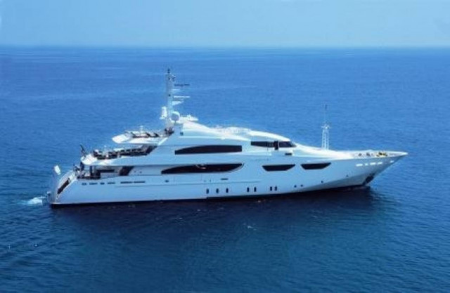 Βενζινοπώλης με θαλαμηγό αξίας 5 εκατομμυρίων ευρώ!