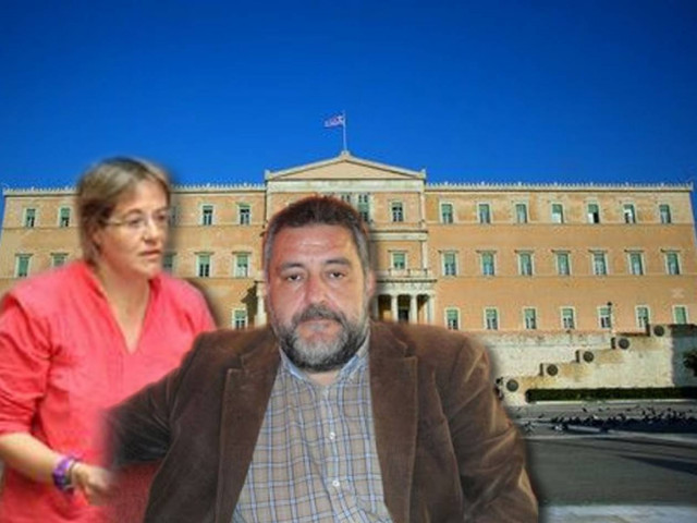 Στα χέρια βουλευτές του ΣΥΡΙΖΑ και της Χρυσής Αυγής