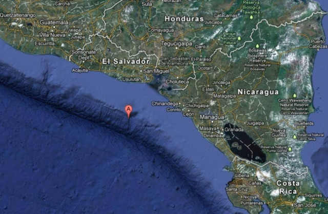 Κίνδυνος τσουνάμι μετά το σεισμό στο Ελ Σαλβαδόρ