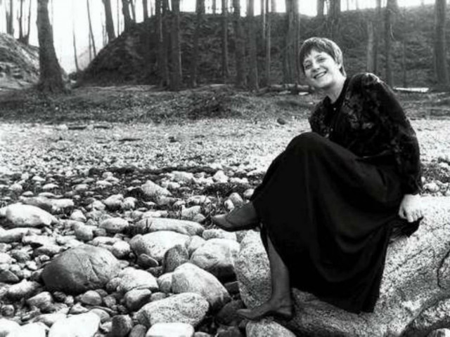 Δείτε την Άνγκελα Μέρκελ στα νιάτα της! (pics)