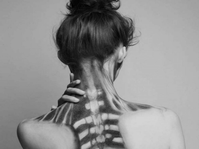 Το κορίτσι – σκελετός