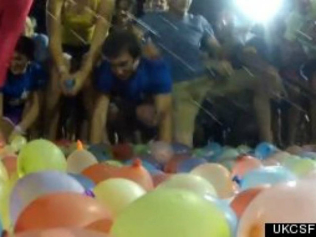 Βίντεο: Το μεγαλύτερο μπουγέλο του κόσμου