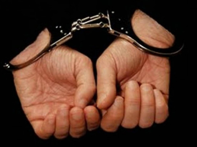 Κόρινθος: Συλλήψεις για κλοπές