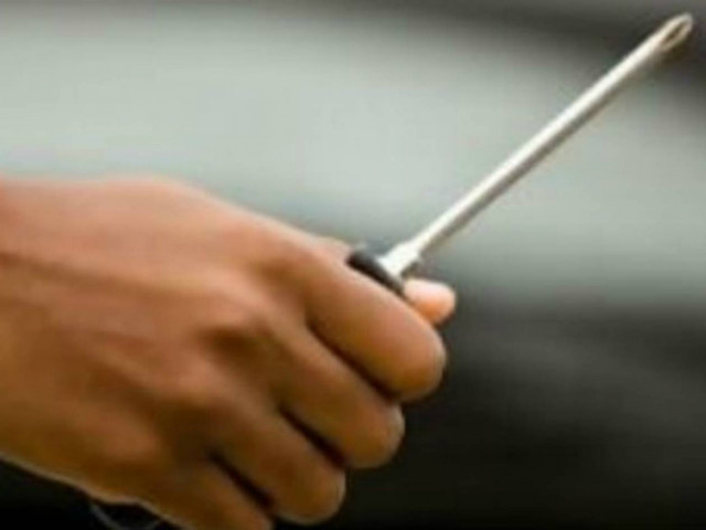 Θεσσαλονίκη: Την λήστεψε με απειλή κατσαβιδιού