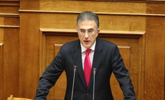 Στην Ελβετία ο Μαυραγάνης για τη φορολόγηση των αδήλωτων καταθέσεων