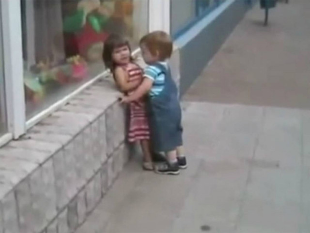 Οι 10 ατάκες που δεν πρέπει να σου πει γυναίκα σε… χυλόπιτα!