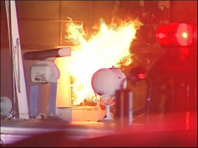 Πυρκαγιά σε πλοίο στη Σκιάθο