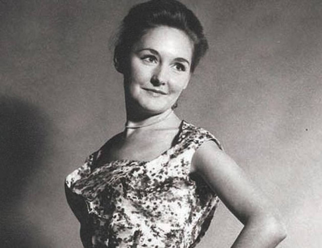 Ένα μοντέλο ετών 80