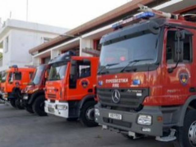 Κρήτη: «Συναγερμός» για φωτιά σε εργοστάσιο