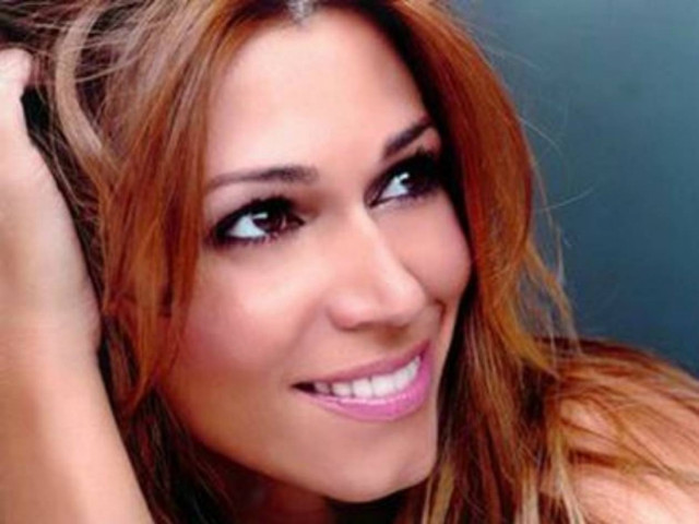 Κοκκίνου: Πιο σέξι από ποτέ και χωρίς ρετούς (pic)