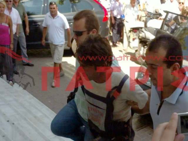 Αυτός είναι ο εραστής της σατανικής παπαδιάς!