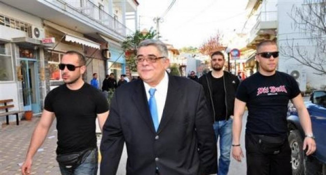 Ο Δήμαρχος Σύμης σε απόγνωση-Ζήτησε βοήθεια από Χρυσή Αυγή