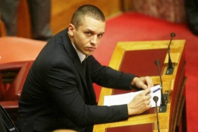 Βίντεο: Ερώτηση Κασιδιάρη για περικοπές σε πολύτεκνους και ενστόλους