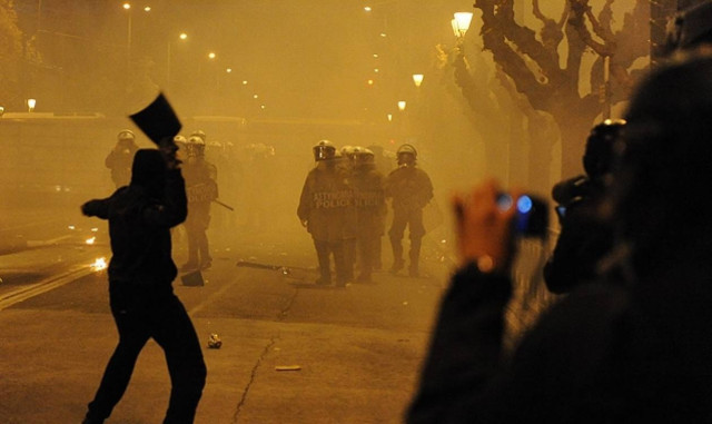 Κυνηγητό στα Εξάρχεια