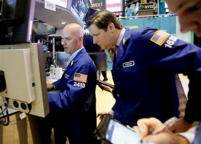 Επιφυλακτικοί οι επενδυτές στη Wall Street