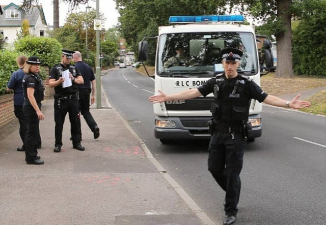 Βρετανία: Εκρηκτικά στο σπίτι των θυμάτων των Άλπεων