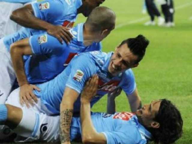 Προπονητής έκοψε το σεξ στους παίκτες του!