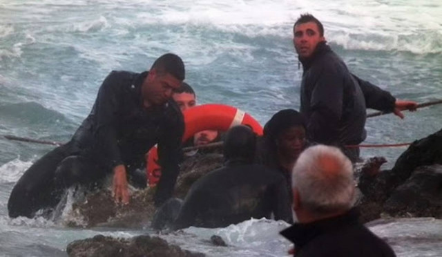 Vatan: Ξεγέλεσαν τους λαθρομετανάστες ...