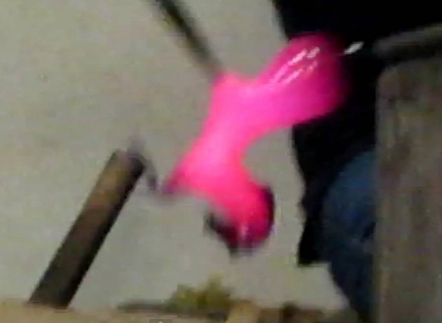 Βίντεο: Η κατασκευή ενός γυάλινου αλόγου