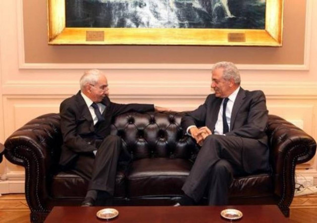 Αισιόδοξα μηνύματα από τη συνάντηση Αβραμόπουλου - Αμάτο