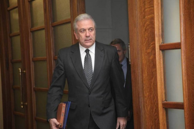 Συνάντηση Τσίπρα – Αβραμόπουλου στις 12:00