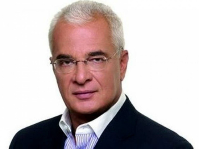 Δείτε τον Γιάννη Πρετεντέρη πριν από 30 χρόνια με λαμέ κοστούμι!