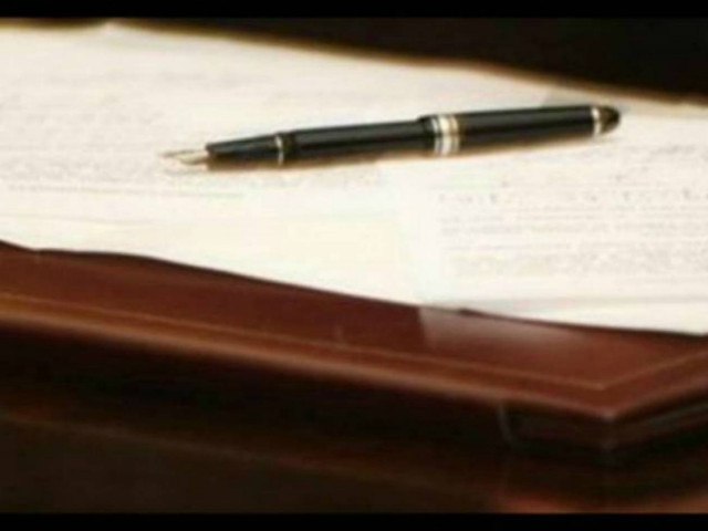 Πέθανε ο δημοσιογράφος Γιώργος Κατσανεβάκης