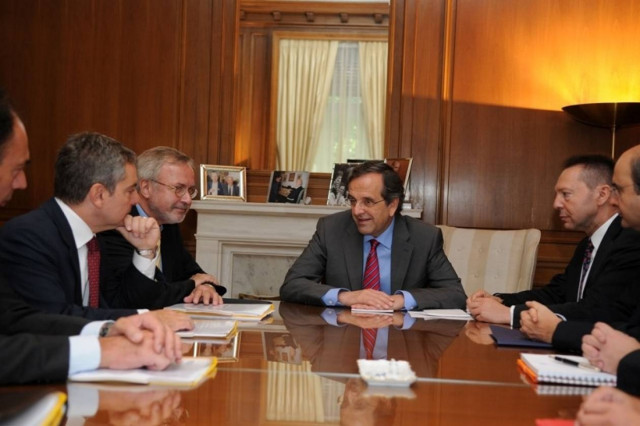 Συμφωνία για παροχή ρευστότητας υπέγραψαν Στουρνάς-Χόγιερ