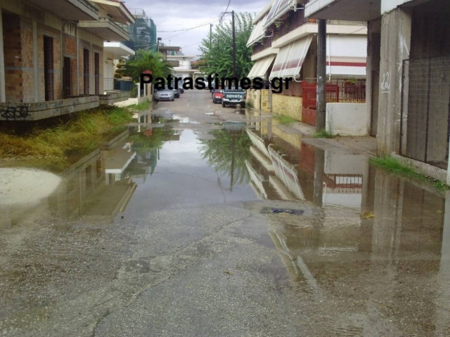 Η Πάτρα «πνίγεται» από την κακοκαιρία (video –pics)