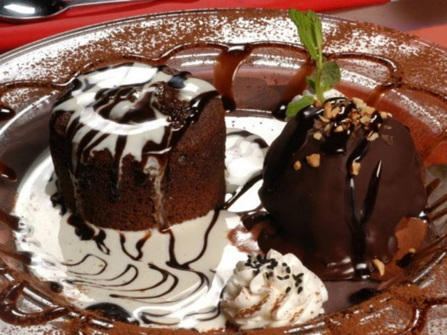 Γιατί τρώμε πολλά γλυκά όταν είμαστε στρεσαρισμένοι;